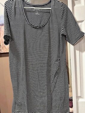 Motherhood Maternity Striped Maternity Mini Dress in Black & White Size Large